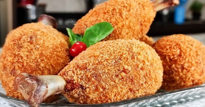 Frango: COXA CREME ERA O CARRO-CHEFE DAS PADARIAS ANTIGAS E ATÉ HOJE EMOCIONA QUEM COME