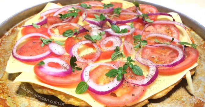Receitas Cetogênicas: Pizza Low Carb com Massa de Frango