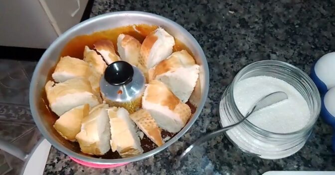 Sobremesas: Pudim de pão desse jeito você nunca viu antes e o resultado é maravilhosos