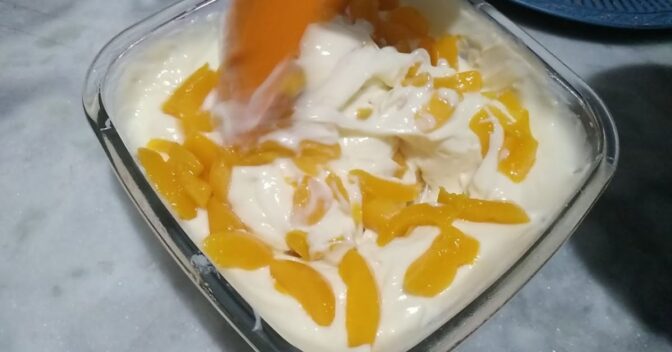 Sobremesas: Creme de pêssego para recheios de bolo ou como sobremesa autônoma oferece uma combinação perfeita de sabor, doçura e frescor