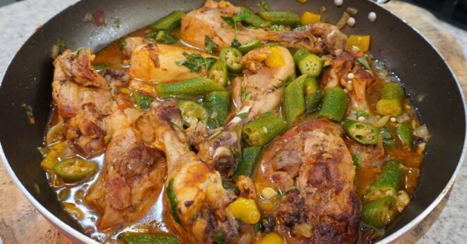 Frango: Frango com Quiabo: Receita Caseira Fácil e Deliciosamente Reconfortante
