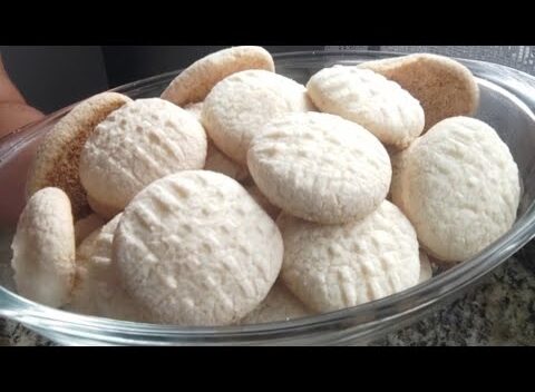 Doces: BOLACHINHA DE POLVILHO DOCE DERRETE NA BOCA