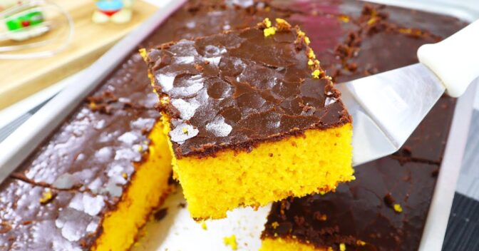 Bolos: BOLO DE CENOURA COM CASQUINHA CROCANTE DE CHOCOLATE