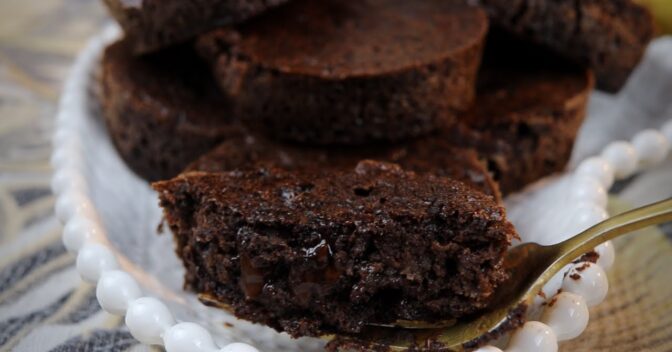 Doces: Descubra o Delicioso Brownie de Banana Saudável