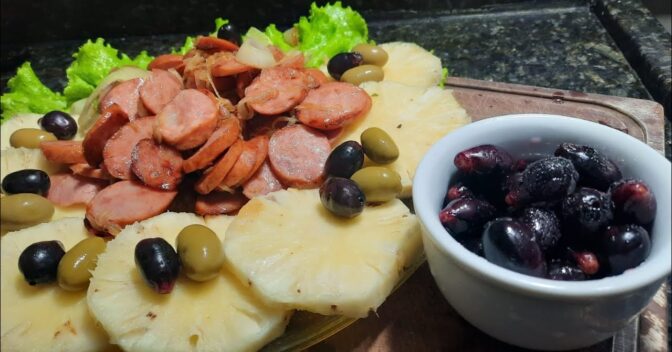 Acompanhamentos: APERITIVO COM JAMBOLÃO