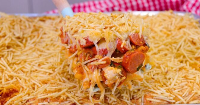 Receitas de travessa: CACHORRO-QUENTE DE FORNO DE LIQUIDIFICADOR RÁPIDO E FÁCIL
