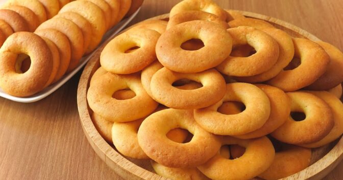 Lanches: Rosquinhas assadas tem massa de iogurte parecem pequenas obras-primas de sabor e textura