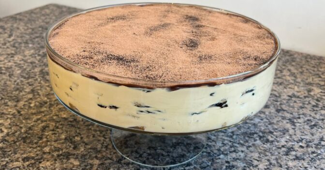 Sobremesas: Pavê de Doce de Leite Com Ameixa