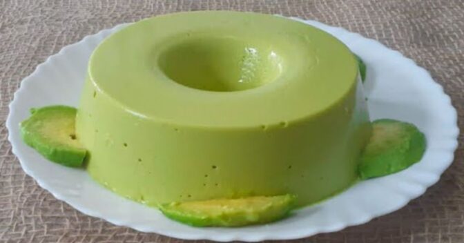 Sobremesas: O verde mais lindo do abacate em uma sobremesa saborosa que fará desta fruta a estrela do seu cardápio