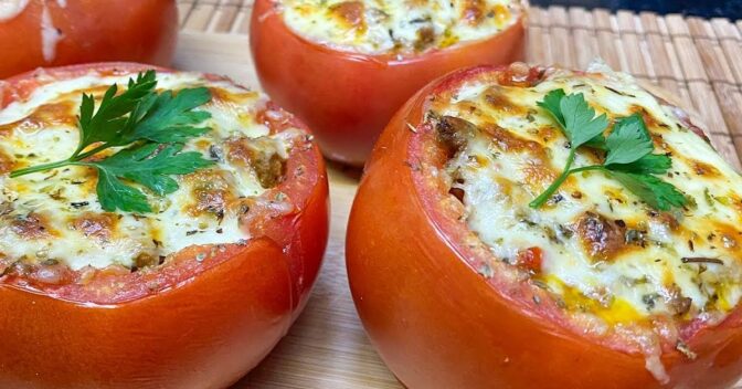 Lanches: Descubra a Receita Sensacional de Tomate Recheado com Carne Moída e Requeijão