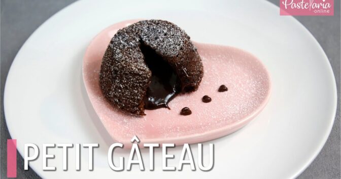 Sobremesa: Maneira deliciosa de preparar Petit Gâteau, também conhecido como Fondant au Chocolat