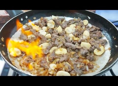 Sobremesas: Filet Mignon Strogonoff com Toque Flambeado de Conhaque